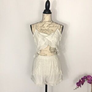 Fashion Nova 2pc White Short Set Size S